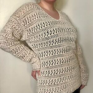 Vintage 80s Capezio Cream White Knit V-Neck Sweater Size Medium